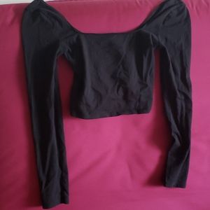 Black crop top